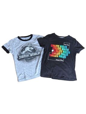5/$20!!  Set of 2 tees